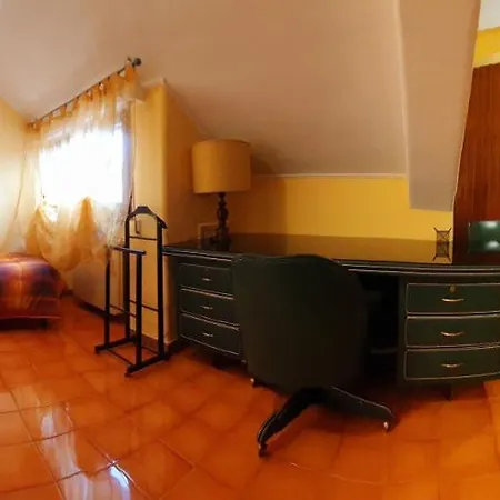 La Casa Di Loryanne Apartment
