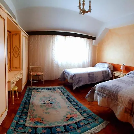 La Casa Di Loryanne Apartment *